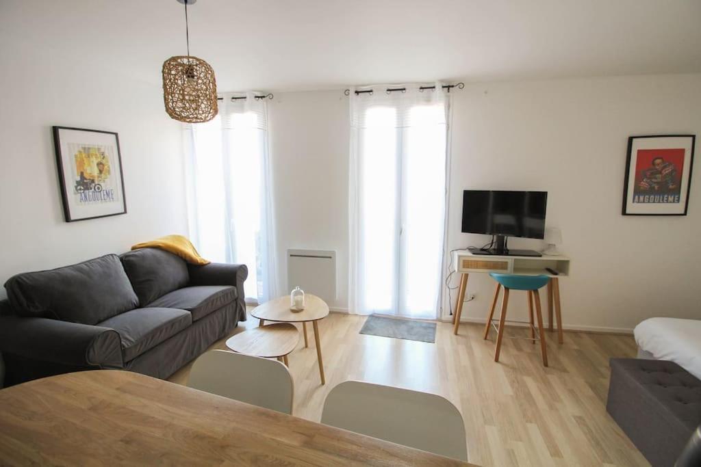 Appartement Le St Ausone : Centre Ville/parking *