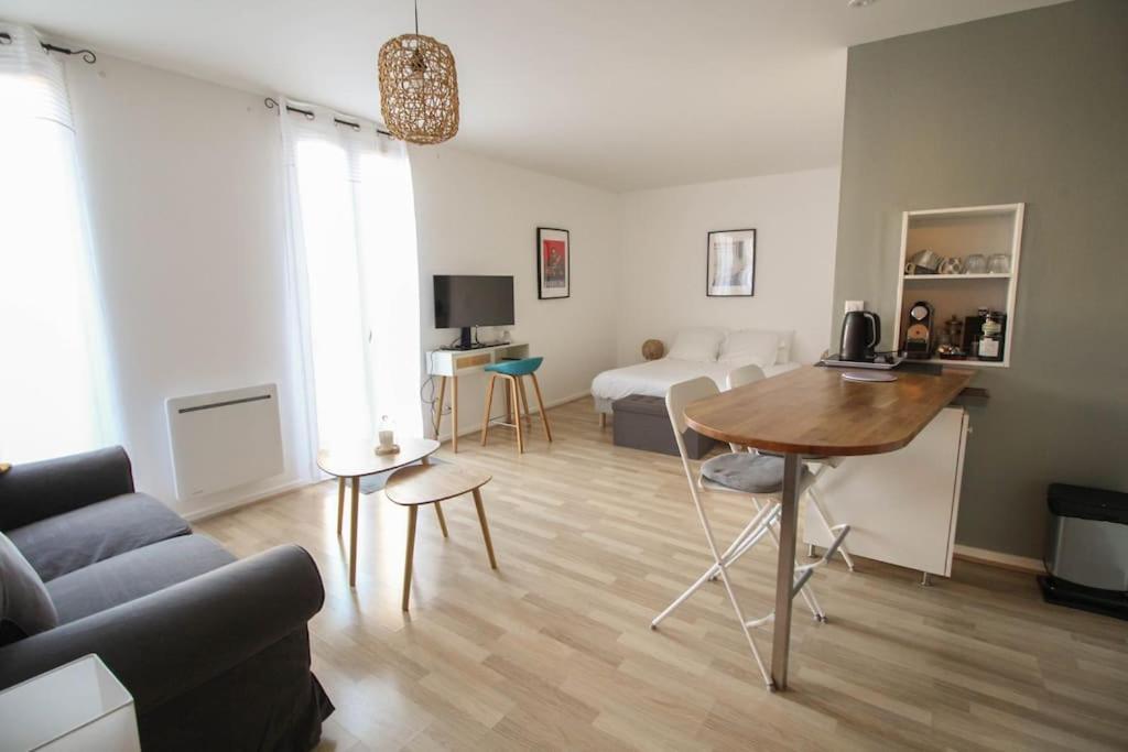 Le St Ausone : Centre Ville/parking Appartement